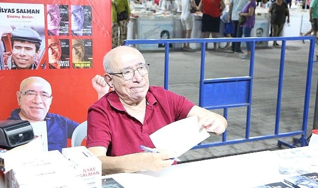 Edremit Kitap Fuarı'nda Demokrasi ve Sanat Buluştu