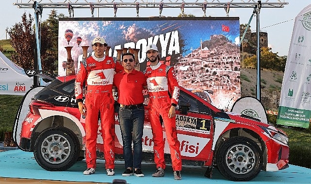 Kerem Kazaz Kapadokya Rallisi'nde Zirvede
