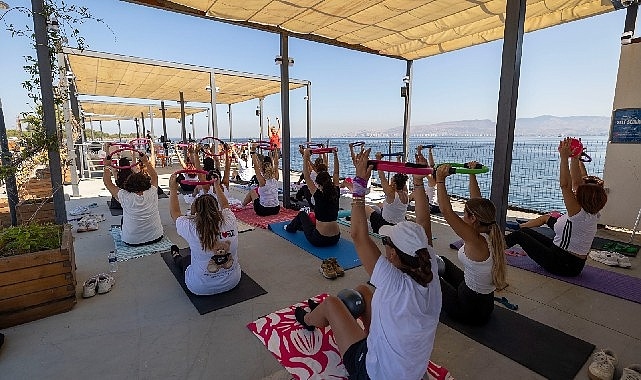 Körfez Manzaralı Açık Hava Spor Keyfi