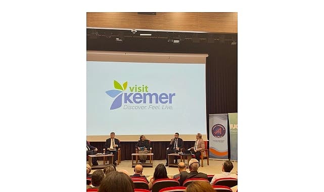 Kemer, Medya Sempozyumunda Dijital Tanıtımı Anlattı